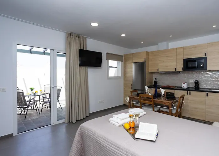 Eslanzarote Aptos Mozaga By Corujo * Arrecife (Lanzarote)