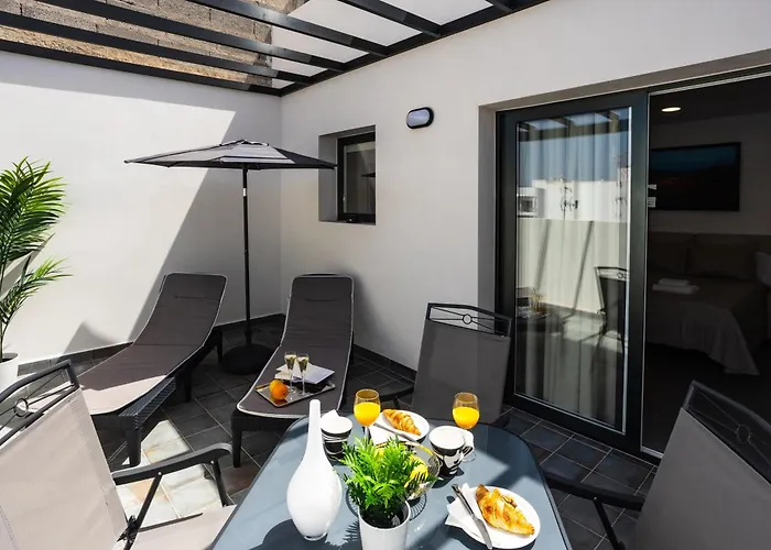 Eslanzarote Aptos Mozaga By Corujo *